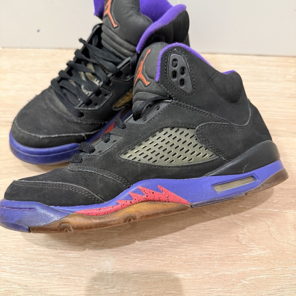 Nike Air Jordan 5  Retro Raptor Black/Ember Glow Purple Size 5.5Y
